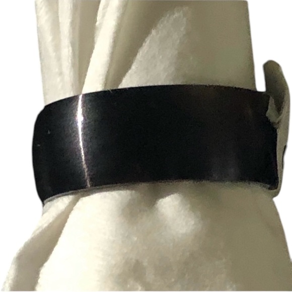 Titanium Black Smooth Finished Band Ring Size 8 Unisex - Picture 3 of 6